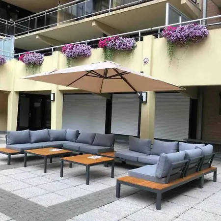 Digue De Westende, Avec Coin Nuit, Piscine, Vue Et Fantastique Middelkerke