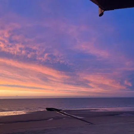 Digue De Westende, Avec Coin Nuit, Piscine, Vue Et Fantastique * Middelkerke
