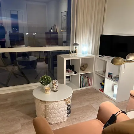 Digue De Westende, Avec Coin Nuit, Piscine, Vue Et Fantastique *