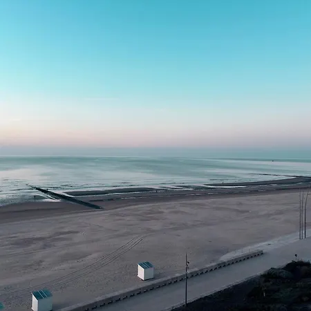 Digue De Westende, Avec Coin Nuit, Piscine, Vue Et Fantastique 아파트